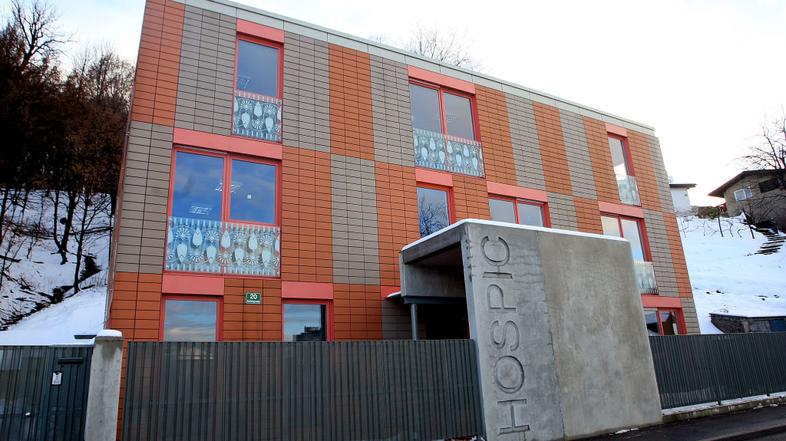 ljubljana 20.12.10 poslovna stavba hospic, hospic, ljubljana, foto: nik rovan