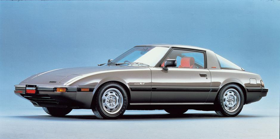 mazda RX-7 | Avtor: Mazda