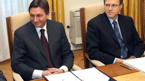 Premier Pahor z zunanjim ministrom Žbogarjem. (Foto: Boštjan Tacol)