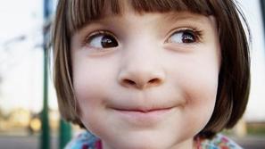 Le kaj skriva za navihanim pogledom? (Foto: Shutterstock)