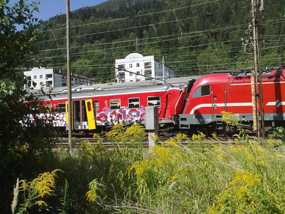 trk vlakov jesenice