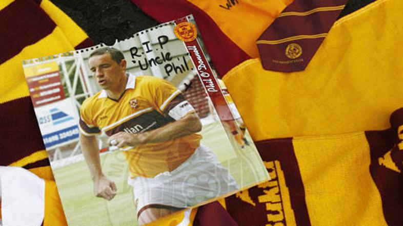 Na Škotskem se poslavljajo od Philla O'Donnella, ki mu je na igrišču odpovedalo 