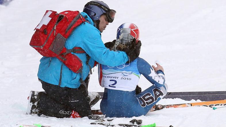 olimpijske igre Whistler 2010 Stacey Cook padec