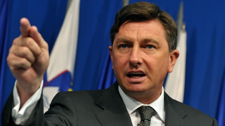 slovenija 04.02.10, Borut Pahor, Novinarska konferenca po seji vlade, vlada, fot