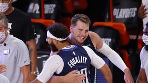 Luka Dončić in Seth Curry