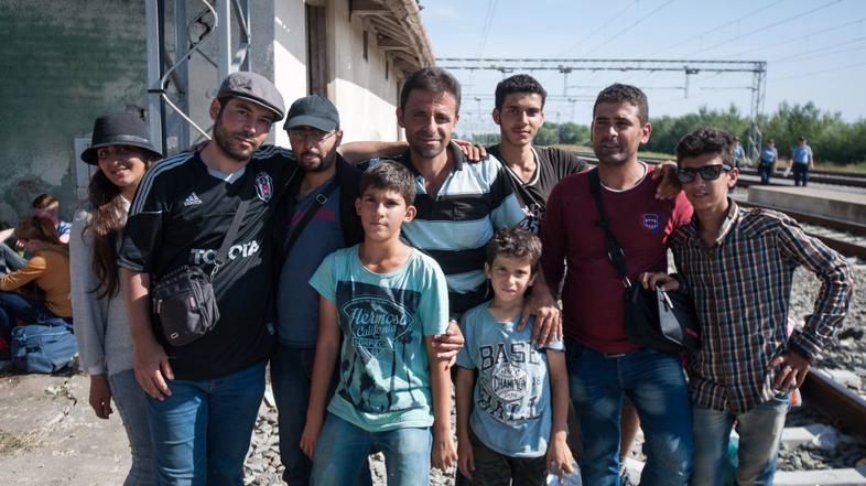 Sirci čakajoč na vlak, ki ni prišel