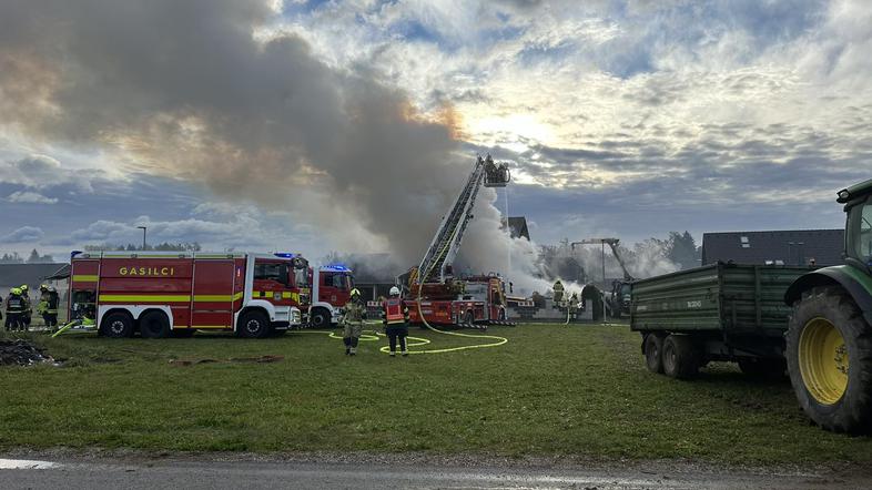 eksplozija in požar Trboje