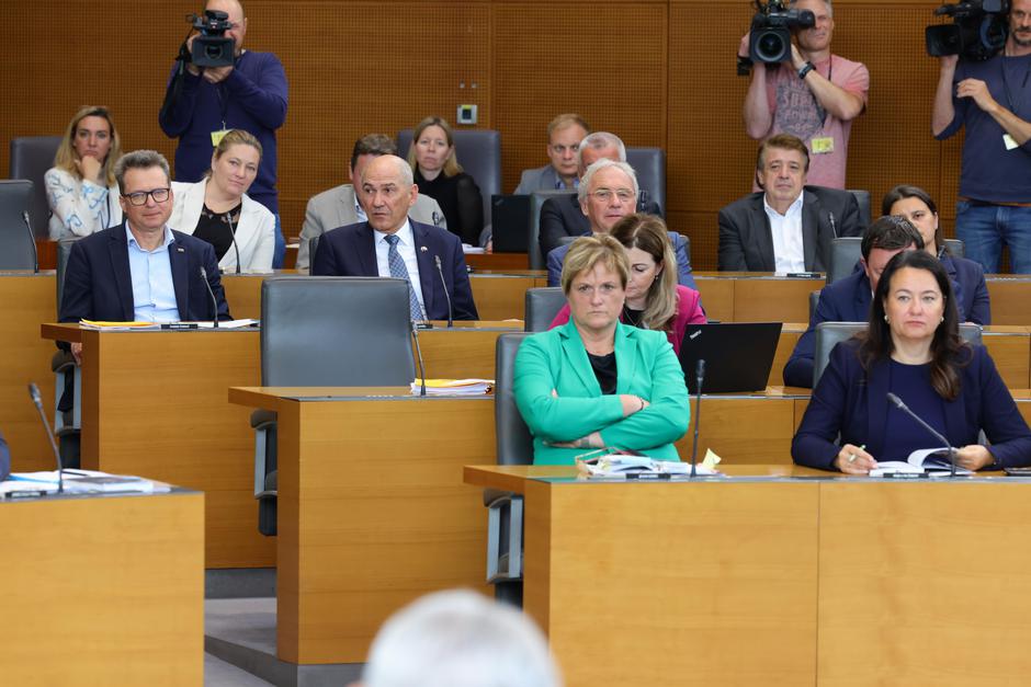 Državni zbor, PS SDS - Janša, Černač, Godec, Žibert Bah, Hojs | Avtor: Matija Sušnik/Državni zbor
