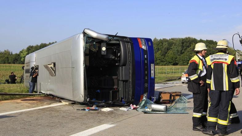 Nesreča avtobusa v Nemčiji