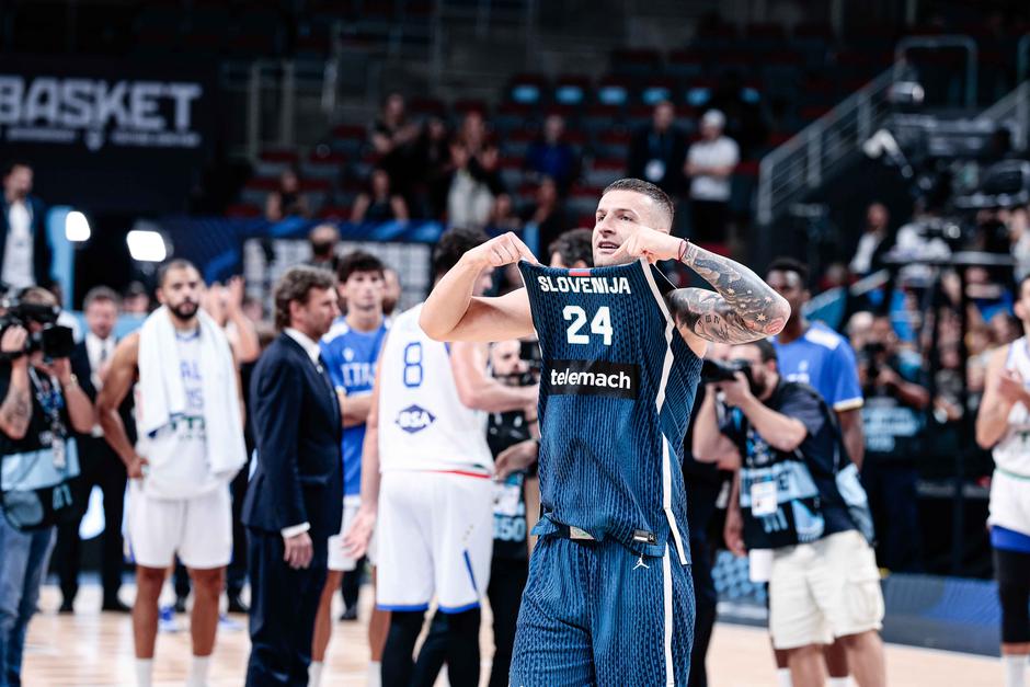 eurobasket 2025 Italija Slovenija, alen omić | Avtor: Saša Despot