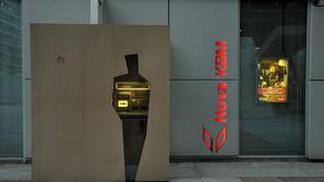 slovenija 12.12.13, banka, Nova KBM, Nova kreditna banka Maribor, Tivolska cesta