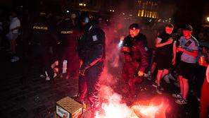 navijači izgredi policija