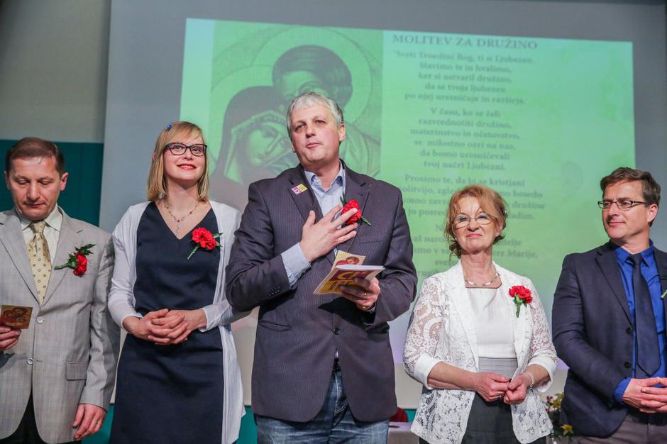 Glas za družine in otrok | Avtor: Saša Despot