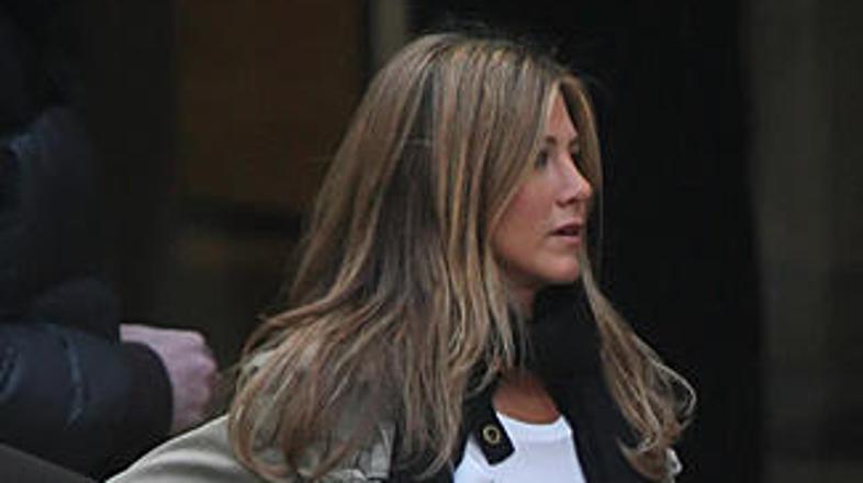 jennifer aniston flynet