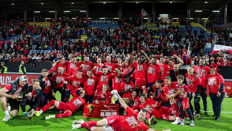 moški pokal slovenije nk brinje - nk aluminij
