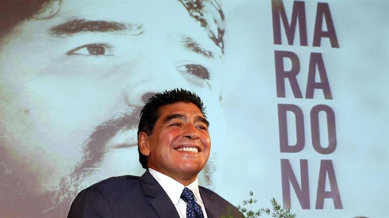 Maradona Gazzetta dello Sport Milano obisk DVD film predstavitev