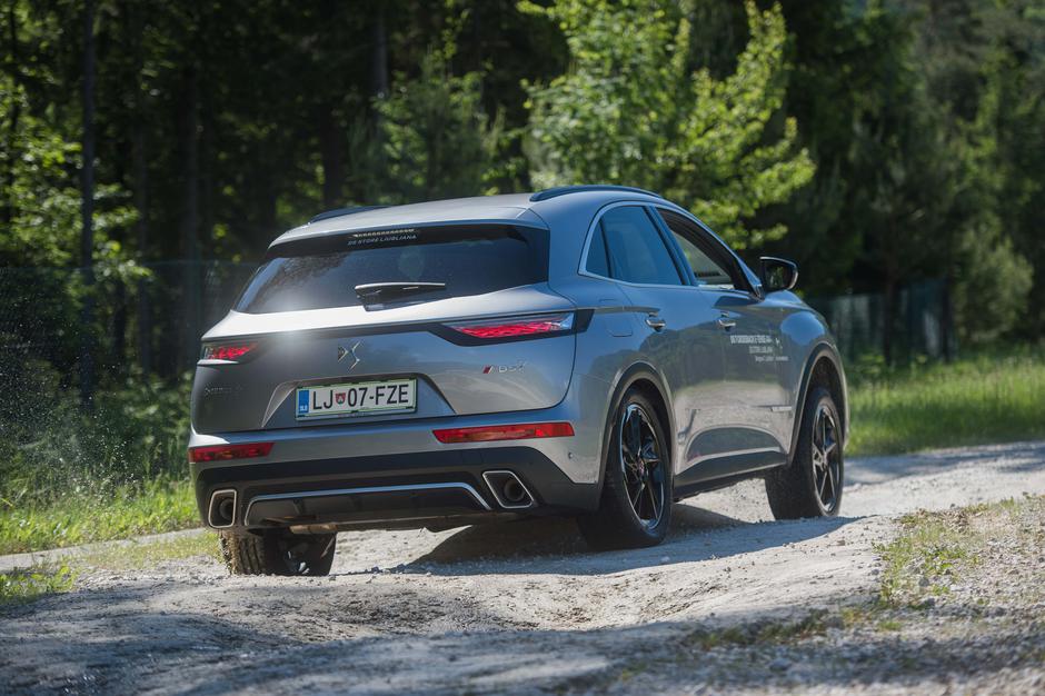 DS7 | Avtor: Anže Petkovšek