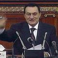 Egiptovski predsednik Mubarak je odredil podaljšanje izrednih razmer.