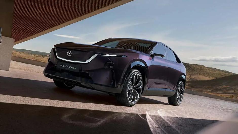 mazda CX-6e | Avtor: Mazda