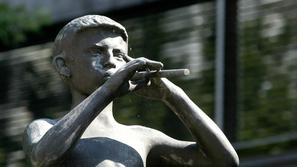 Danes v javnem zavodu ne bodo pihali na duše politikov. (Foto: Žurnal24)