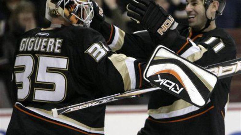 Hokejisti Anaheima so z dobrimi predstavami pokazali, da se bodo le stežka ločil