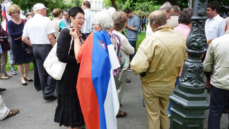 Shod v podporo Janši