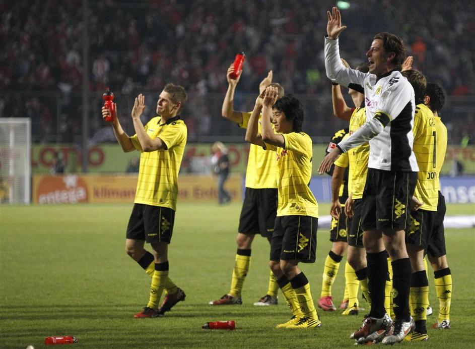 Borussia je zavzela vrh nemške bundeslige. (Foto: Reuters)