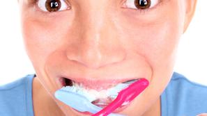 zobna ščetka, zobna krtačka, zobje