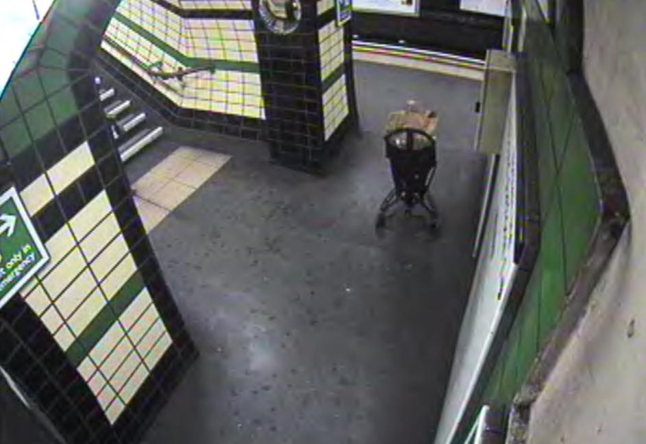 vozicek podzemna otrok nesreča