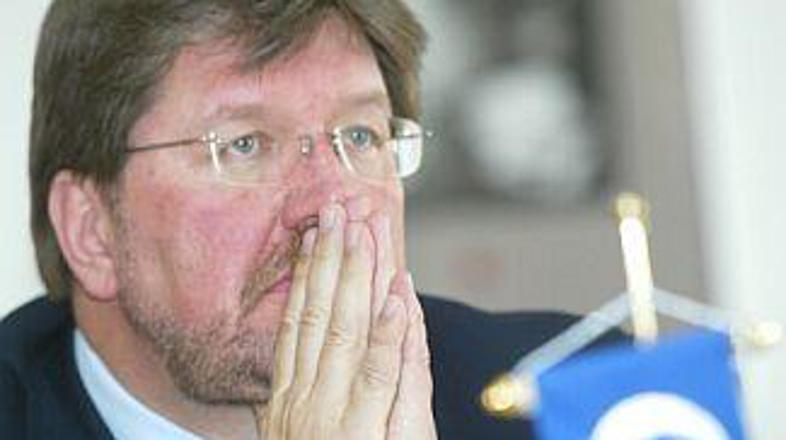 Bavčar na uradnem naslovu svojega nabiralniškega podjetja FB Investicije na Žele