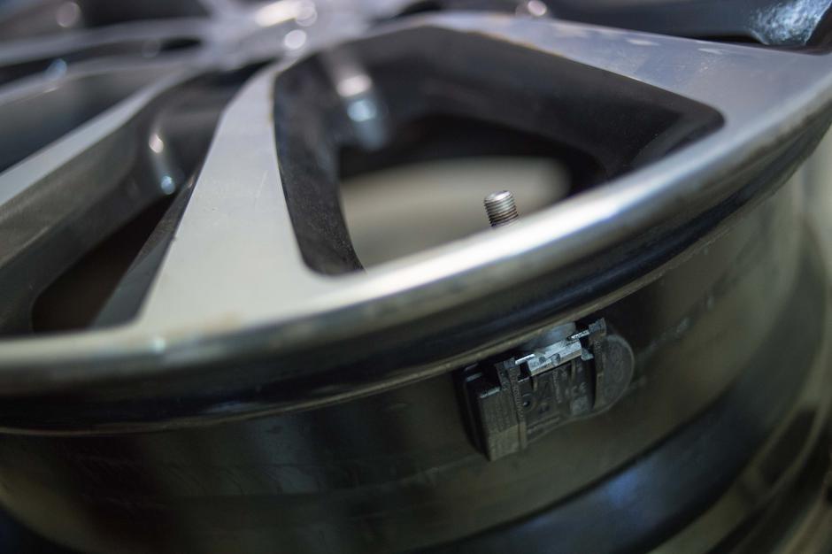 Test pnevmatik tpms | Avtor: Anže Petkovšek