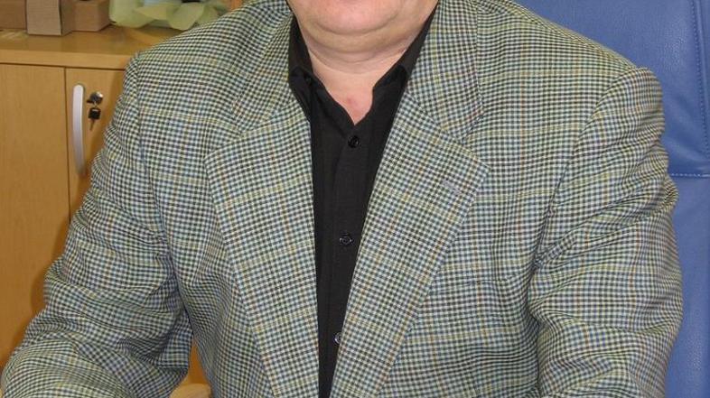 Župan Mencinger bo danes uradno predstavil predlog regijskega centra za ravnanje