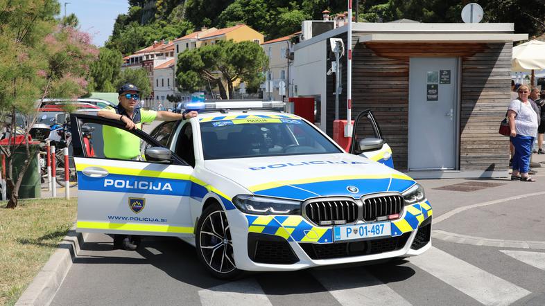 policija PU Nova Gorica