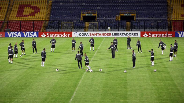 stadion medellin, independiente