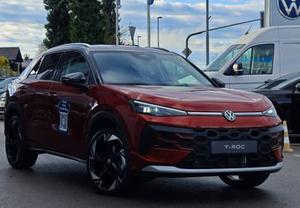 Volkswagen T-Roc 1.5 eTSI Style DSG ||NOVI MODEL||ATRAKTIVEN||