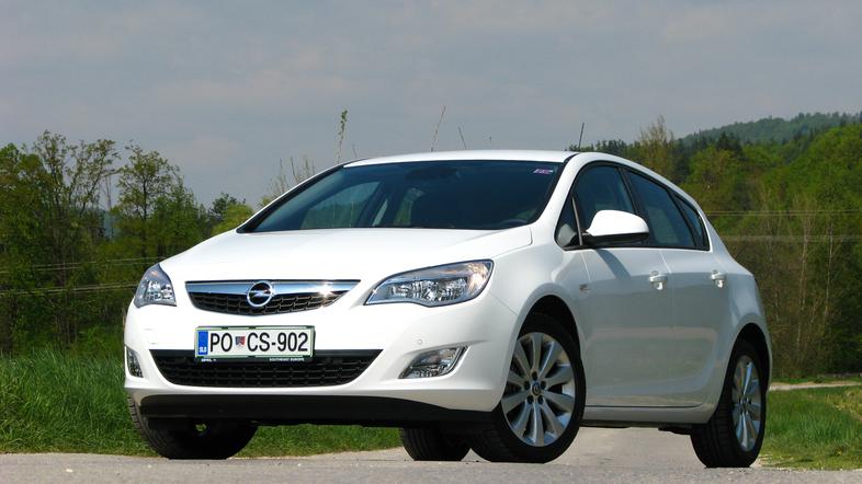Opel astra 1,6 enjoy

