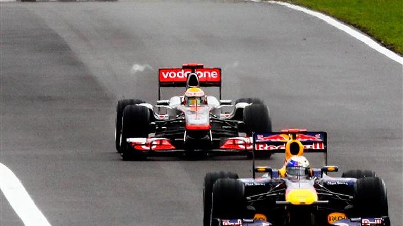 vn madžarske 2011 vettel hamilton red bull