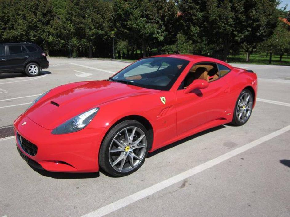 Ferrari california