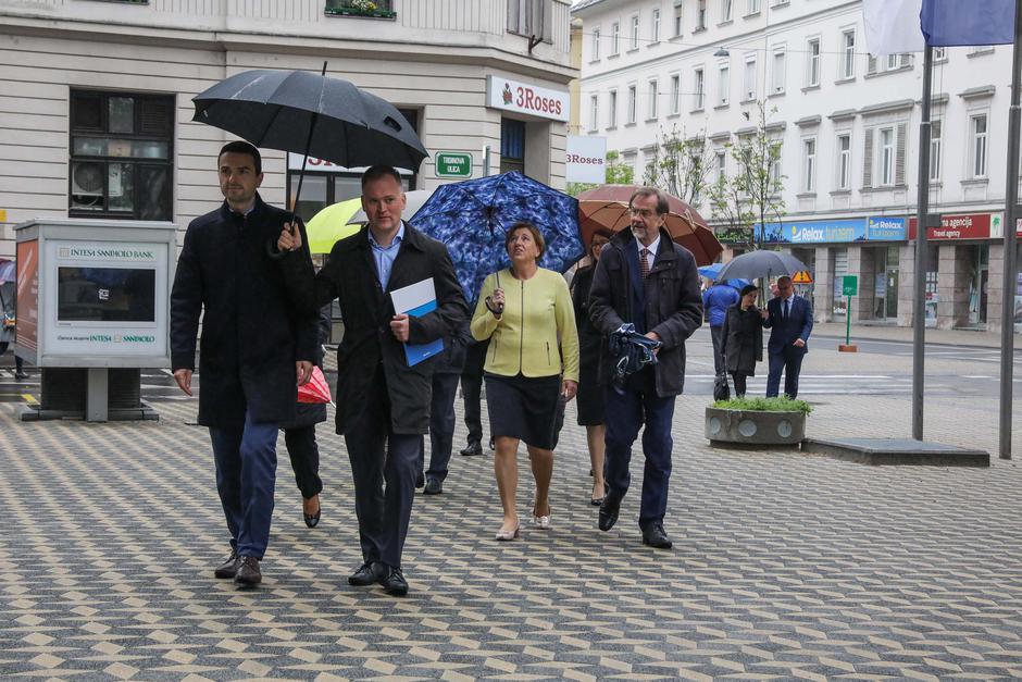 vložitev kandidature za volitve poslancev RS v Evropski parlament | Avtor: Saša Despot