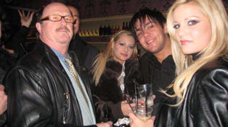 Tomaž Domicelj si redno vzame čas za klepet z drugimi glasbeniki. Tokrat so se m