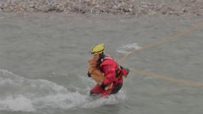 Reševanje psa iz vode