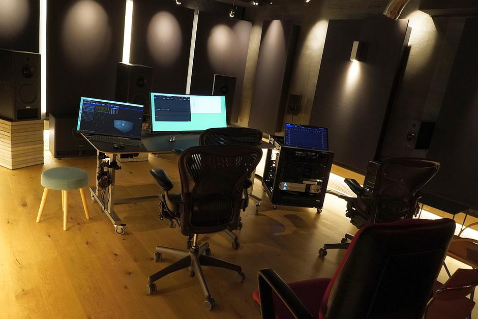 Mercedes-Benz Dolby Atmos | Avtor: Matija_Janežič