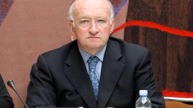 V četrtek je prvi mož banke podal odstop, sicer pa bo ostal njen predsednik.