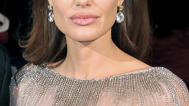 angelina jolie