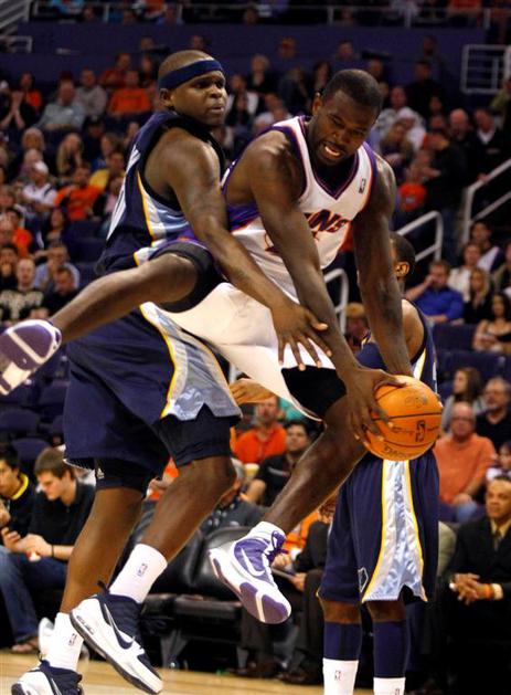 Randolph je bil neustavljiv s 23 točkami in 20 skoki (osem v napadu). (Foto: Reu