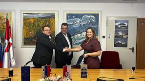 Simon Maljavec, dom starejših