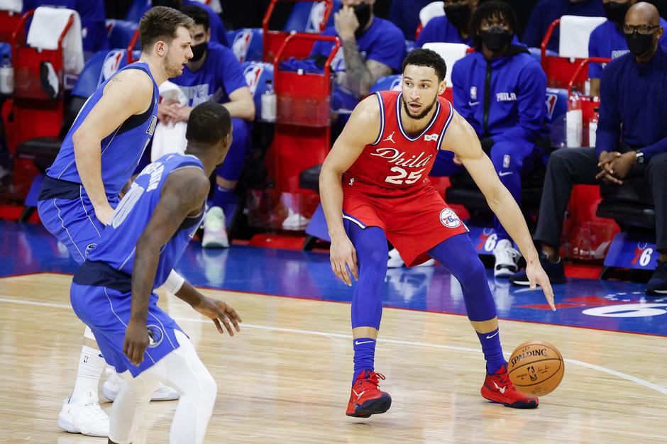 Ben Simmons in Luka Dončić | Avtor: Profimedia