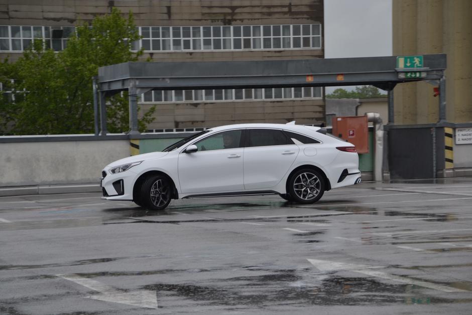 Kia proceed | Avtor: Gregor Prebil