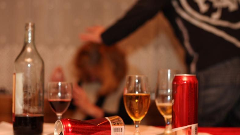 slovenija 04.12.2009, alkohol, nasilje v druzini, foto:Spela Mohoric