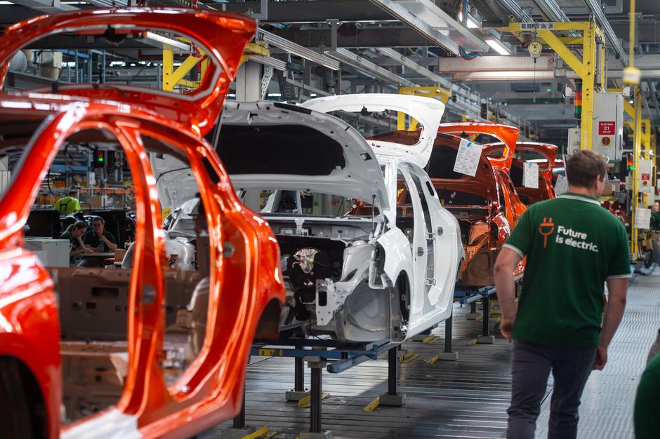 Revoz | Avtor: Anže Petkovšek